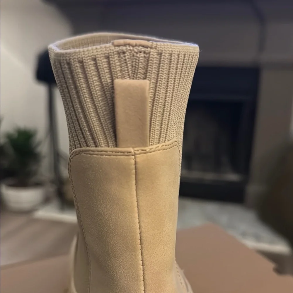 Women's Chelsea Boots - Ankle Boots Elastic Chunky Platform ❣️Sz10… BRAND NEW